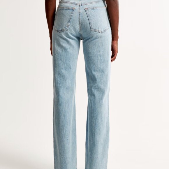 Abercrombie Ultra High Rise 90s Straight Jean - Picture 4 of 5